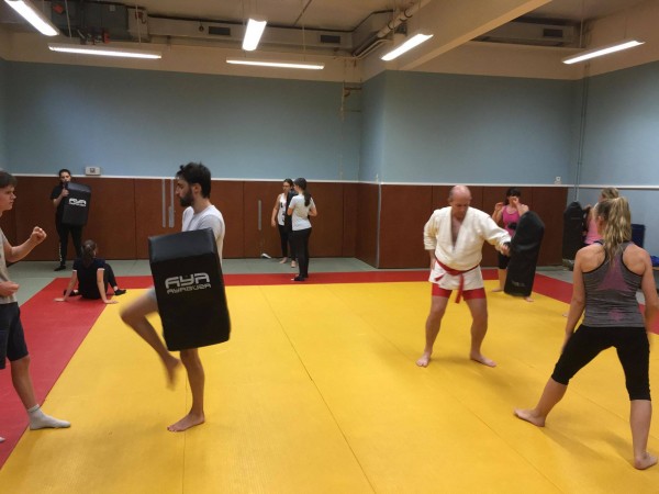 Cours de self défense à Albertville